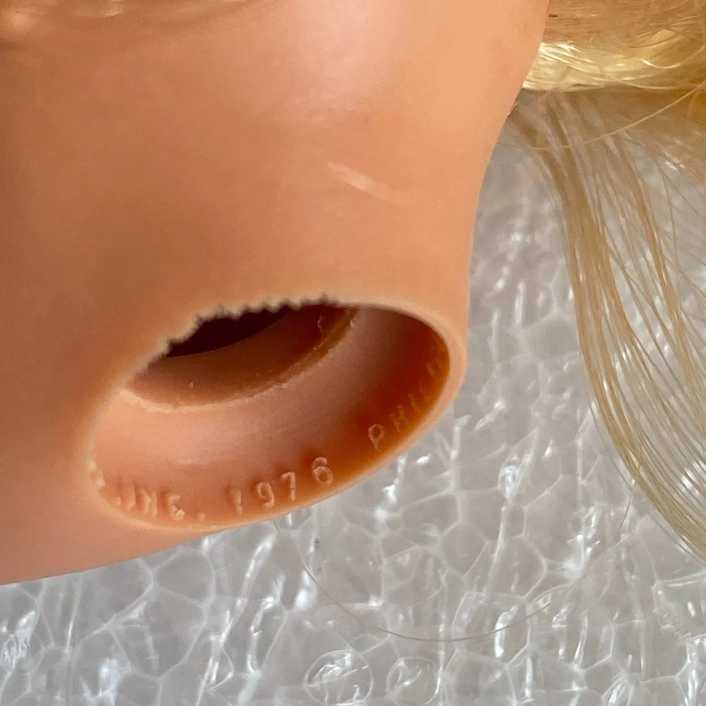 Vintage Barbie and The Rockers Doll Short Blonde Hair - HEAD Replacement Only